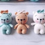 Tiny teddy bear crochet pattern