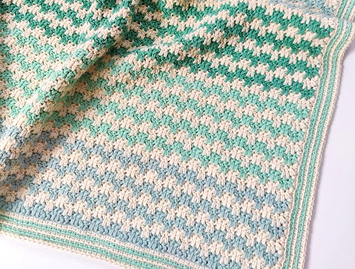 Interlocking Block Stitch Pattern